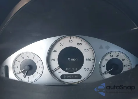 2009 Mercedes-Benz Clk 350 z USA, uszkodzony, nr VIN WDBTJ56H39F269302